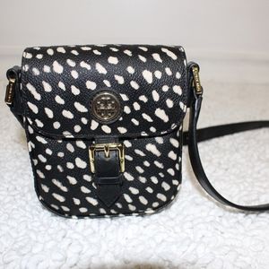 NEVER USED Tory Burch kerrington mini saddlebag